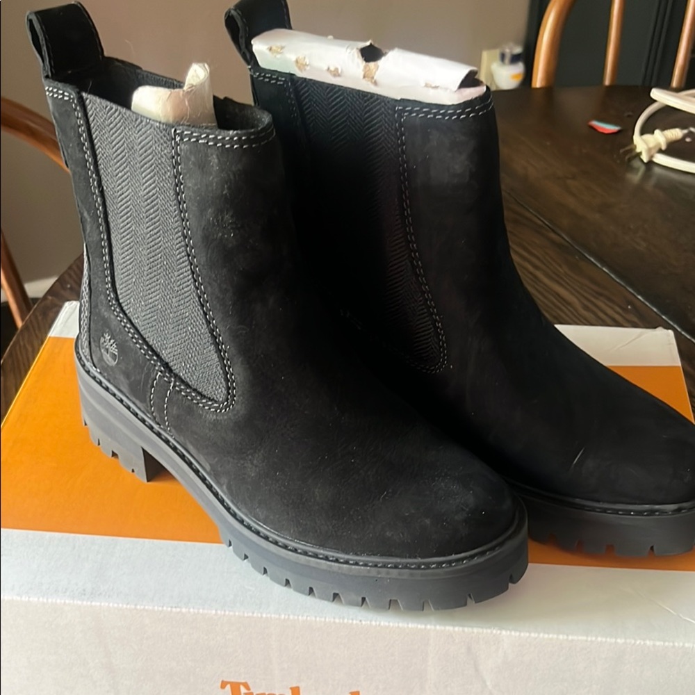 Timberland Black Ankle Boots for Women